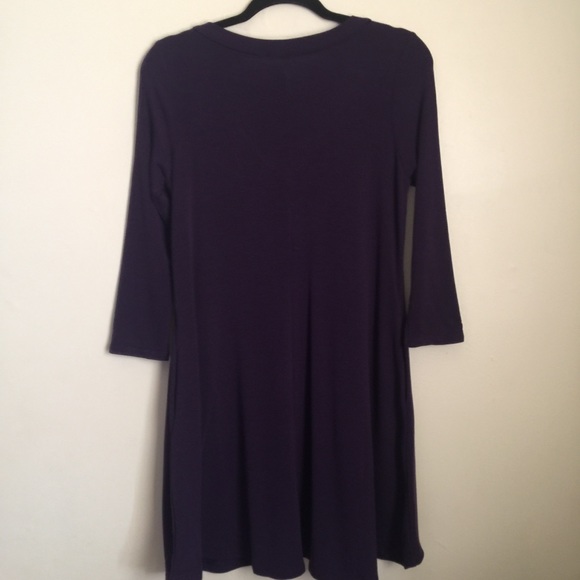 NWT Andrew by unit v neck dress - Picture 6 of 6